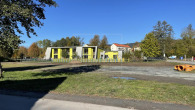 Am Sportverein Weidenberg - 7528 m² landwirtschaftliches Grundstück in Weidenberg - Kindertagesstätte Auenzwerge